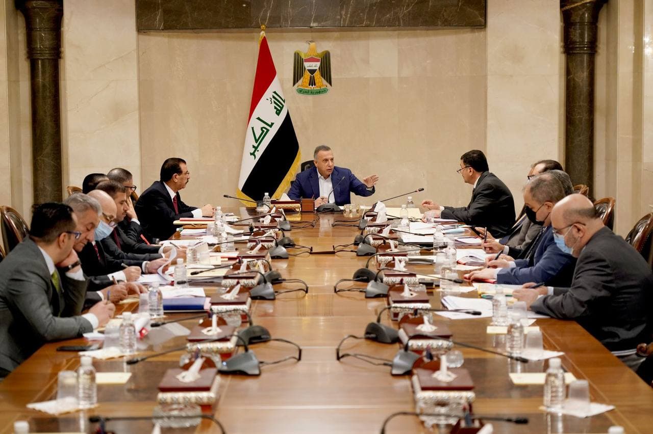 الكاظمي يوجه بتشكيل "مقر متقدم" لتأمين اعتصام الجسر المعلق

