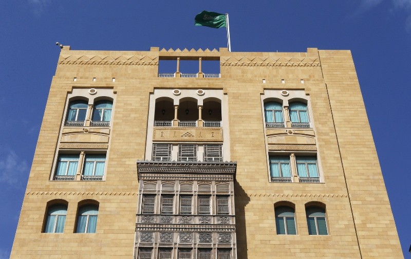 السعودية تطالب مواطنيها بمغادرة الأراضي اللبنانية فوراً