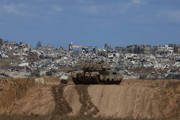 الجيش الإسرائيلي يعلن سيطرته بالكامل على الجانب الفلسطيني من معبر رفح