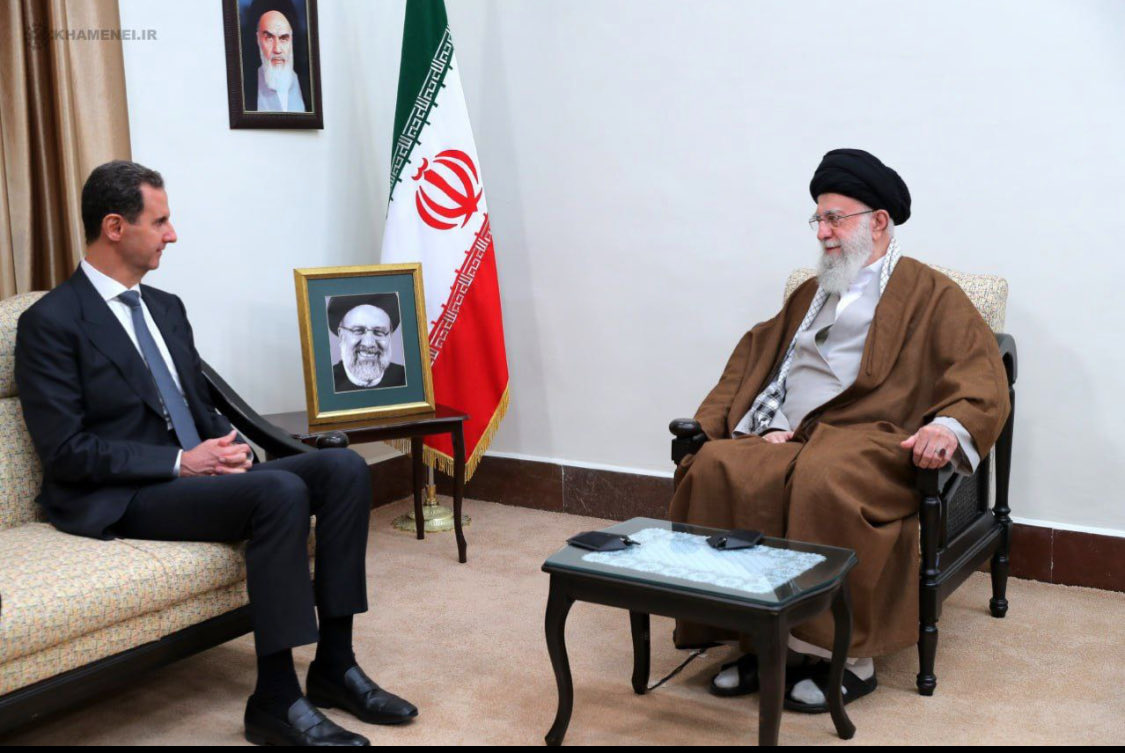 الرئيس السوري يزور المرشد الإيراني الأعلى علي خامنئي