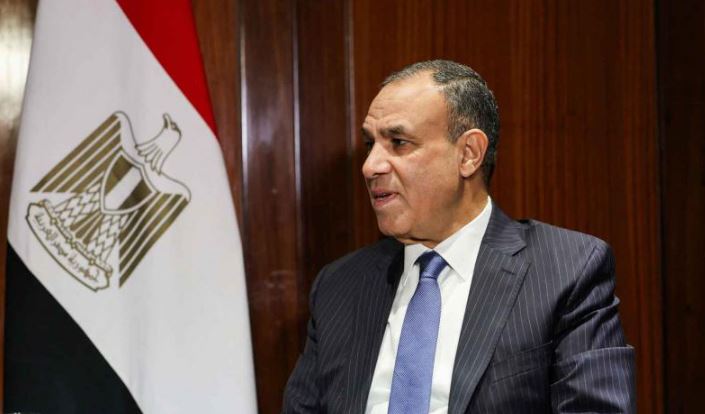 مصر في مأزق بشأن الموازنة بين تداعيات غزة والعلاقات مع الولايات المتحدة