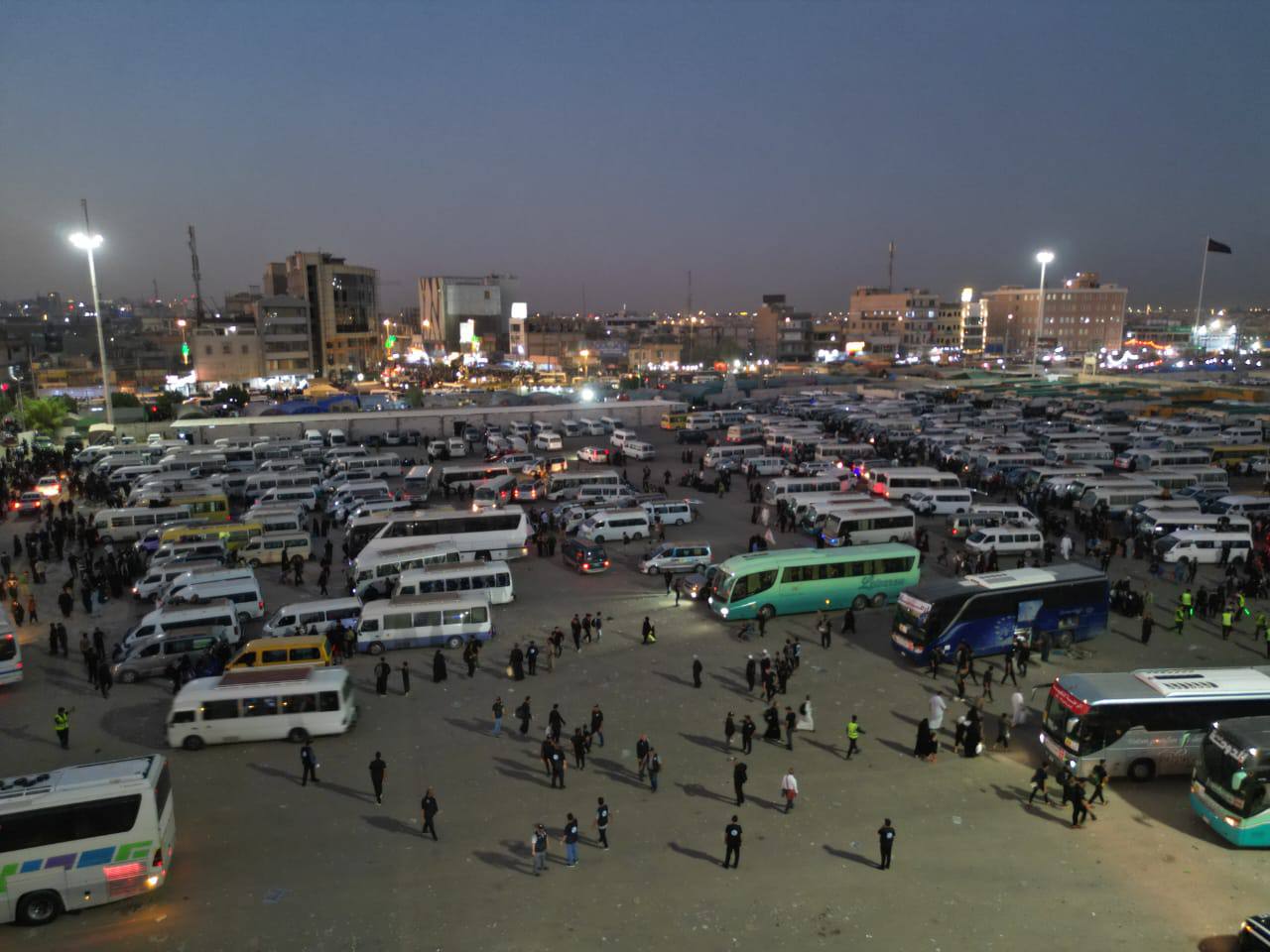 النقل: 580 باصاً و12 قطاراً تشارك بالتفويج العكسي لزائري الأربعينية