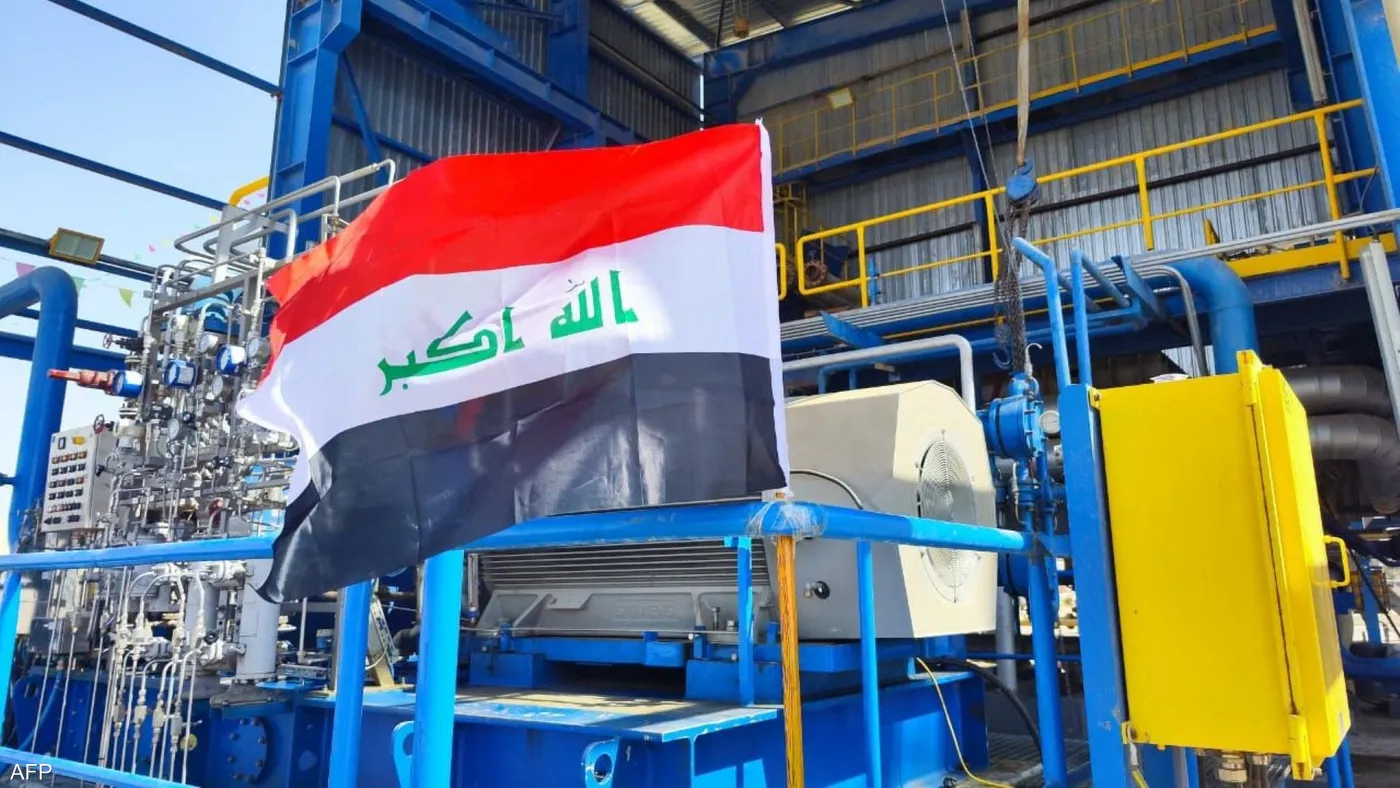 خبير اقتصادي يحذر من “عجز مالي” يواجه العراق